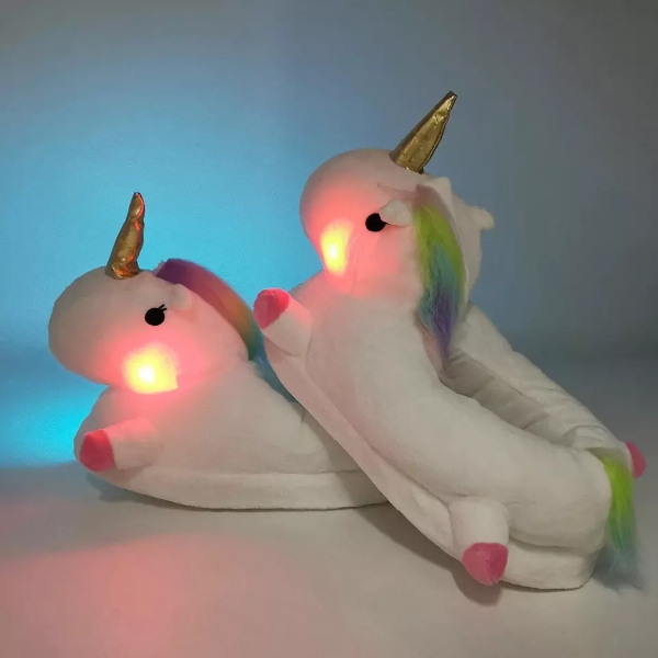 Dziecięce pluszowe kapcie LED Jednorożec - obrazek 3